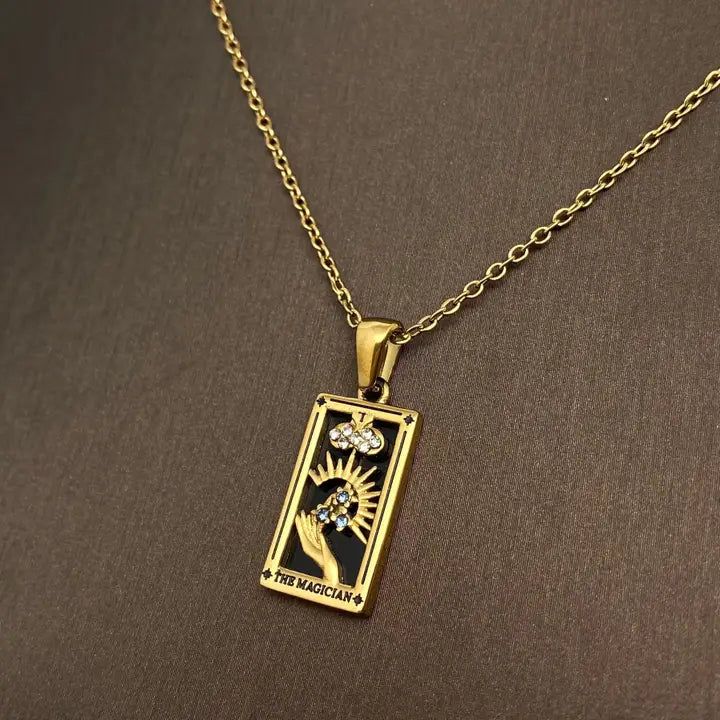 Star Moon Tarot 18K Gold Plated Steel Necklace -Fgs/Ms